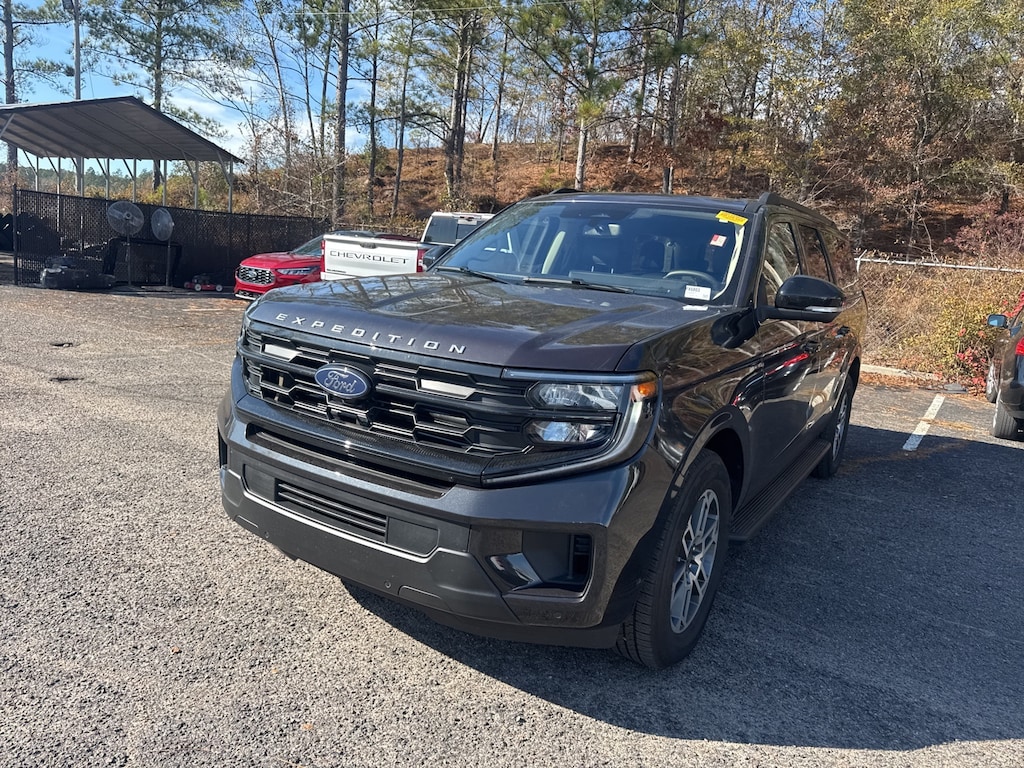 Used 2025 Ford Expedition Max Active SUV