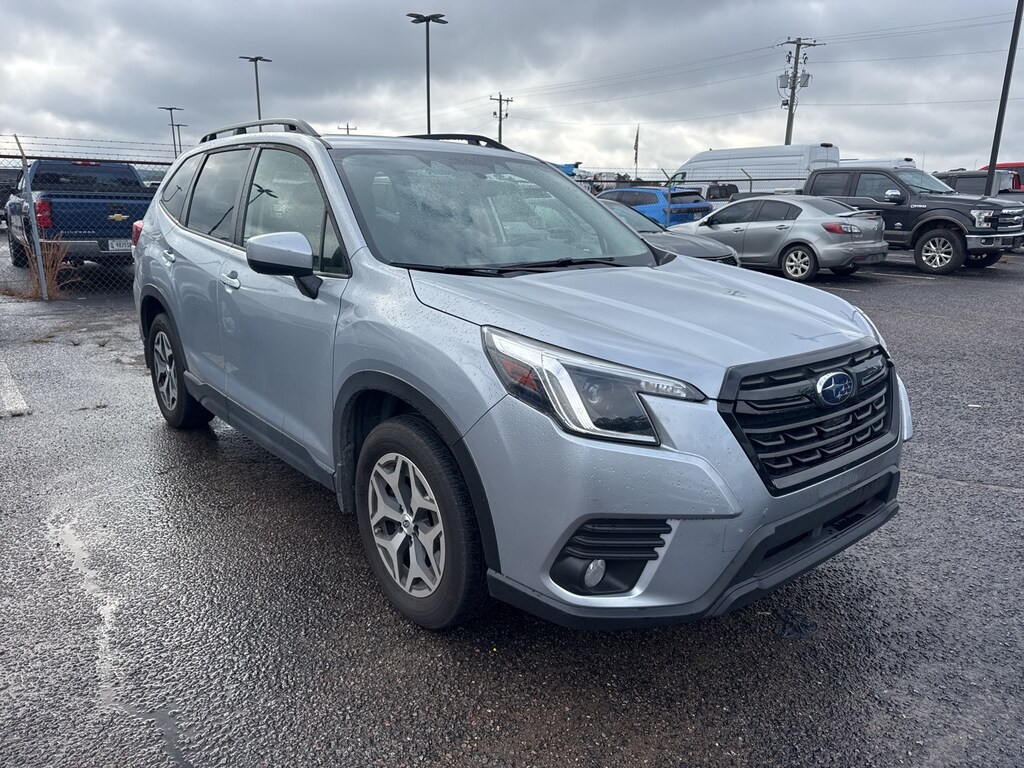 Used 2023 Subaru Forester Premium SUV