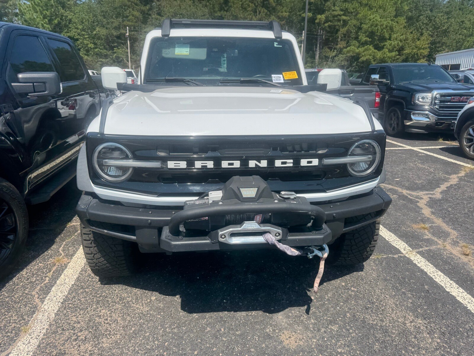 2021 Ford Bronco Outer Banks photo 2