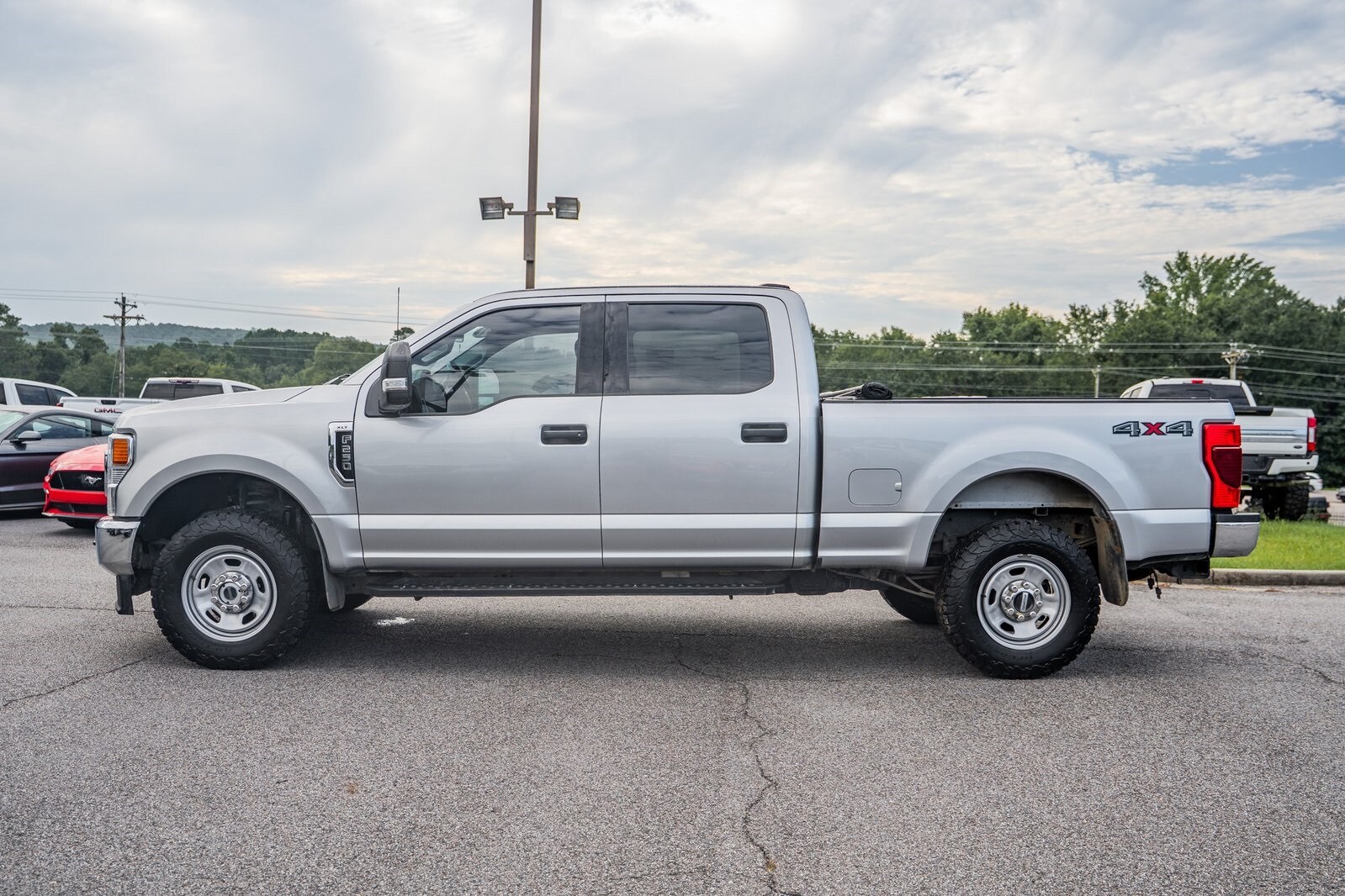 2021 Ford F-250 XLT photo 4