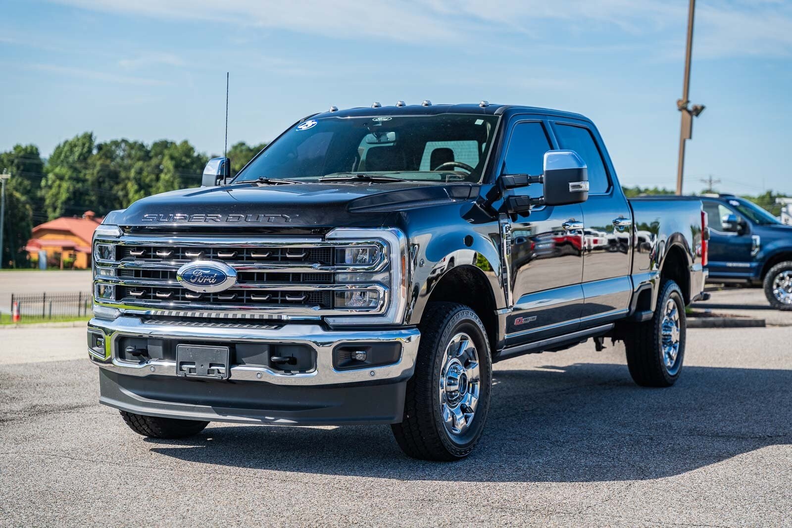 2025 Ford F-250 King Ranch photo 3