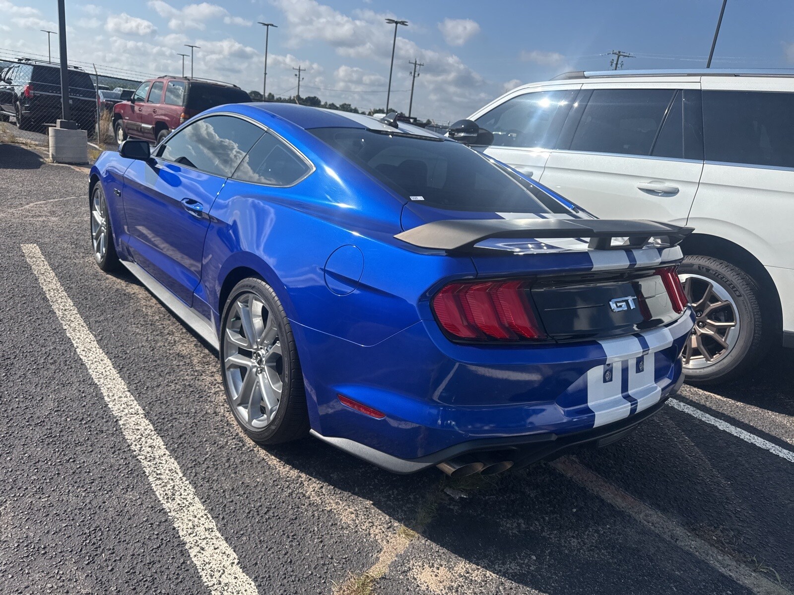 2023 Ford Mustang GT Premium photo 3