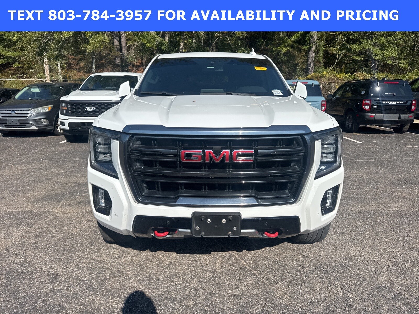 2022 Gmc Yukon XL AT4 photo 2