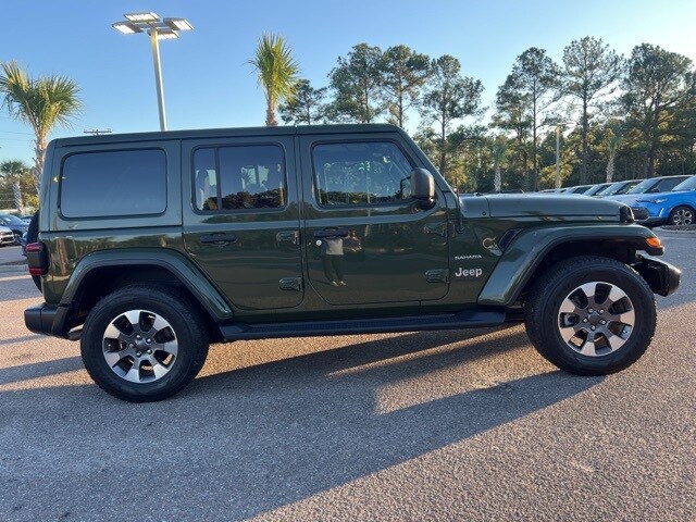 2021 Jeep Wrangler Unlimited Sahara photo 2