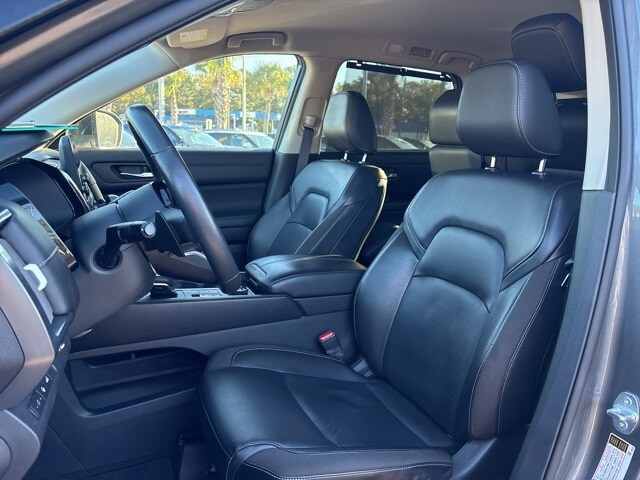 2022 Nissan Pathfinder SL photo 4