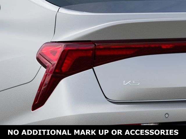 2026 Kia K5 GT - Photo 11