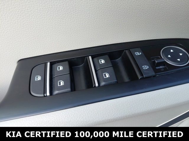 2025 Kia Soul LX - Photo 17