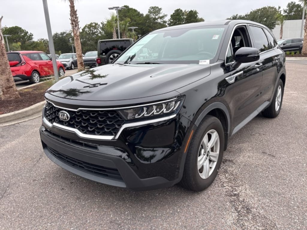 Certified 2021 Kia Sorento LX SUV