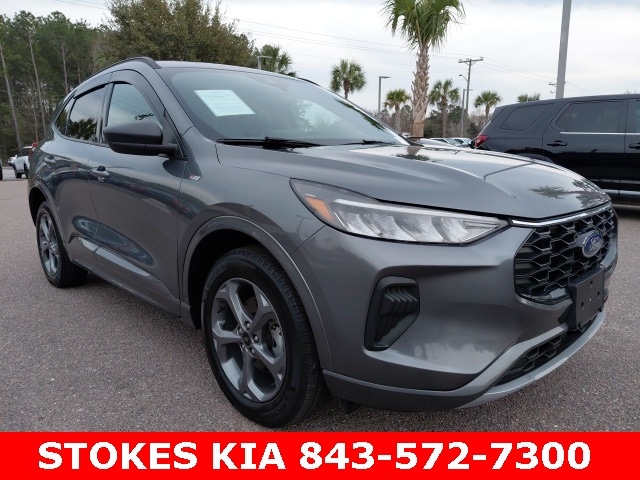 2023 Ford Escape ST-Line