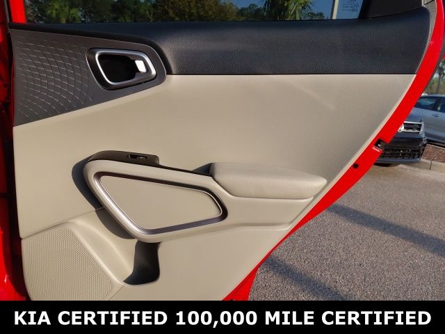 2025 Kia Soul LX - Photo 23