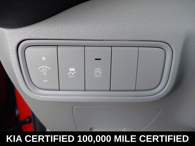2025 Kia Soul LX - Photo 16