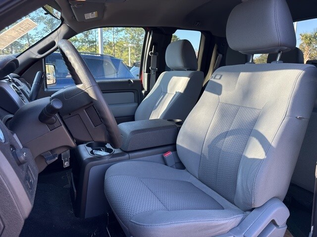 2011 Ford F-150 XLT photo 3