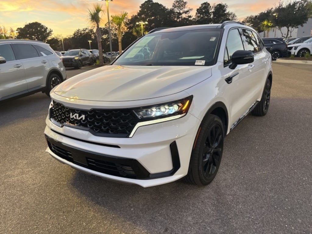 Certified 2023 Kia Sorento SX SUV
