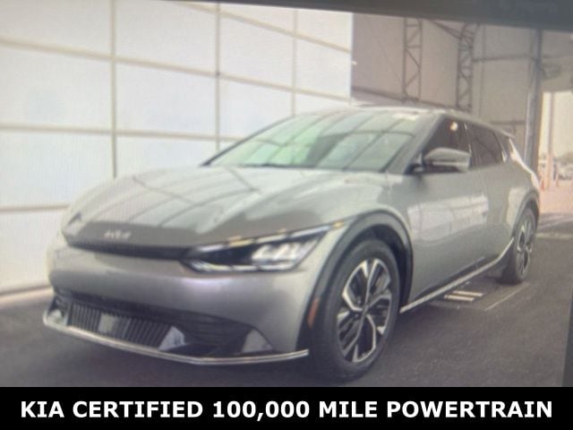 2023 Kia EV6 Wind's photo