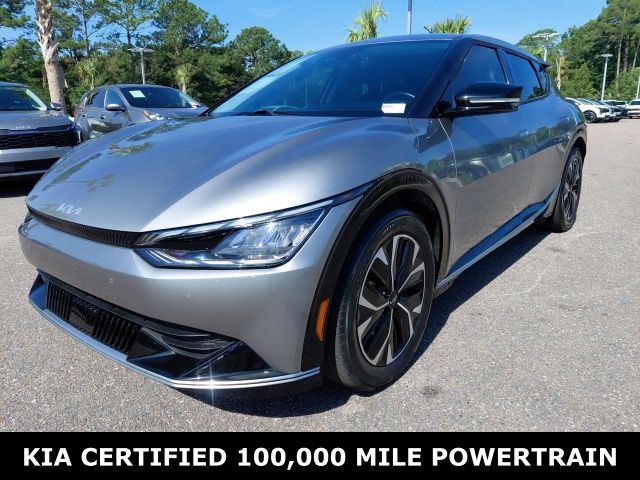 2023 Kia EV6 Wind's photo