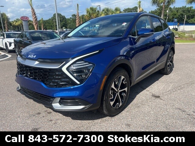 2024 Kia Sportage EX photo 2