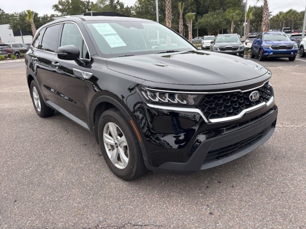 Certified 2021 Kia Sorento LX SUV