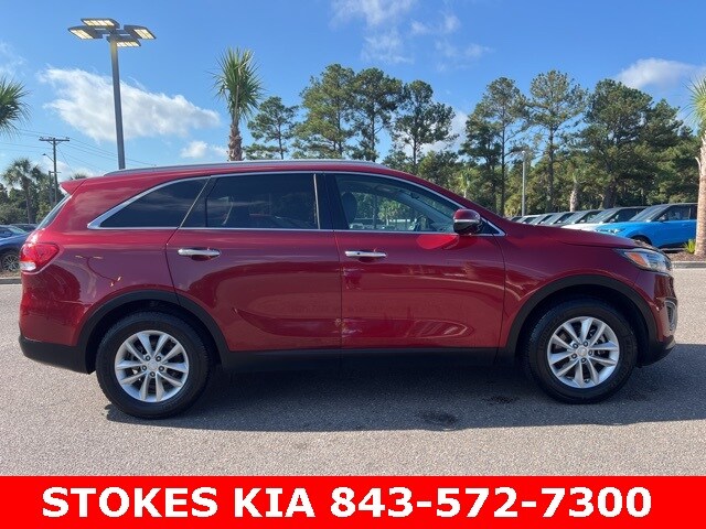 2017 Kia Sorento LX photo 4