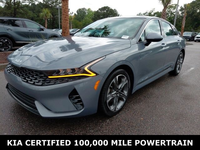 2023 Kia Optima EX FWD's photo