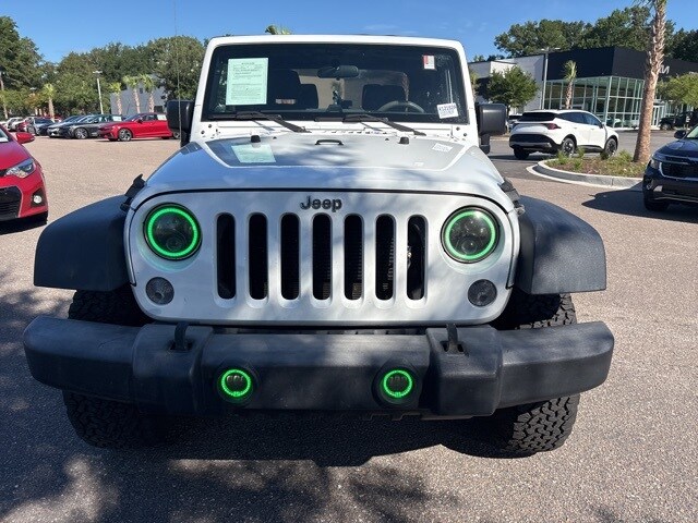 2016 Jeep Wrangler Sport photo 2