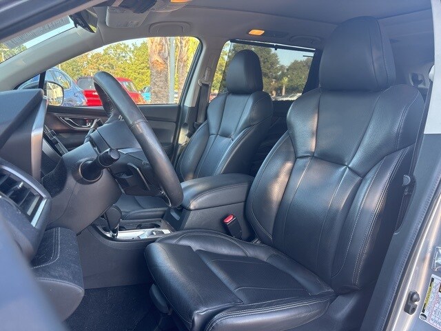 2024 Subaru Ascent Touring photo 4