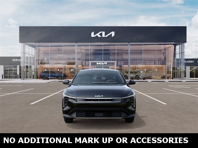 2025 Kia K4 EX photo 2
