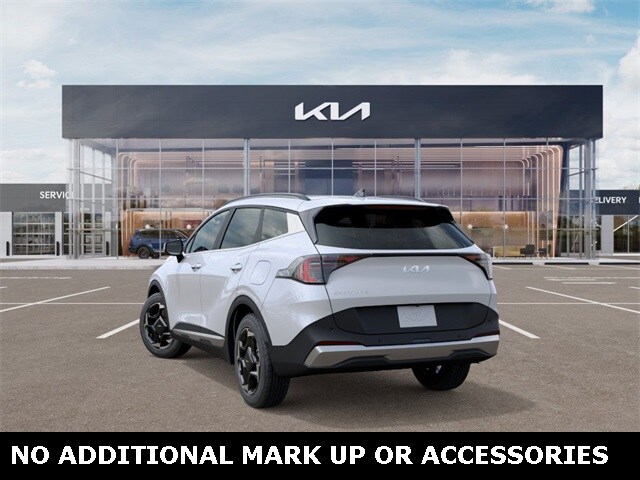 2026 Kia Sportage EX photo 3
