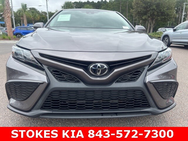 2024 Toyota Camry SE photo 3