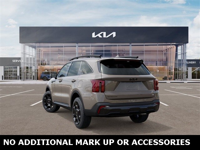 2026 Kia Sorento EX photo 2