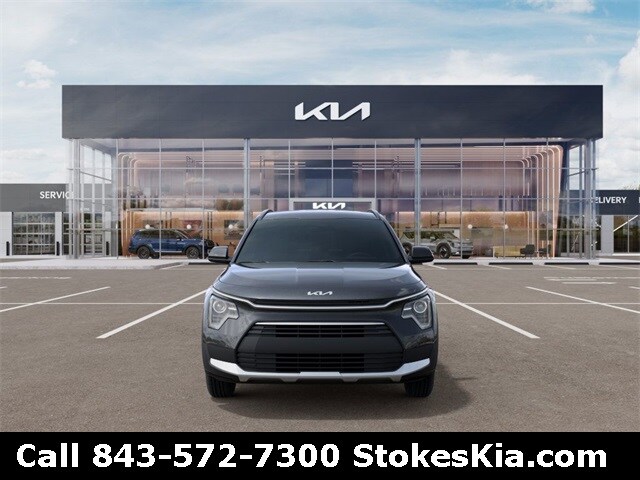 2025 Kia Niro LX photo 2