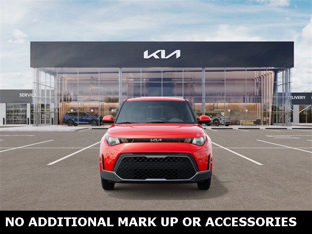 2025 Kia Soul LX photo 2