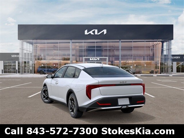 2025 Kia K4 EX photo 4