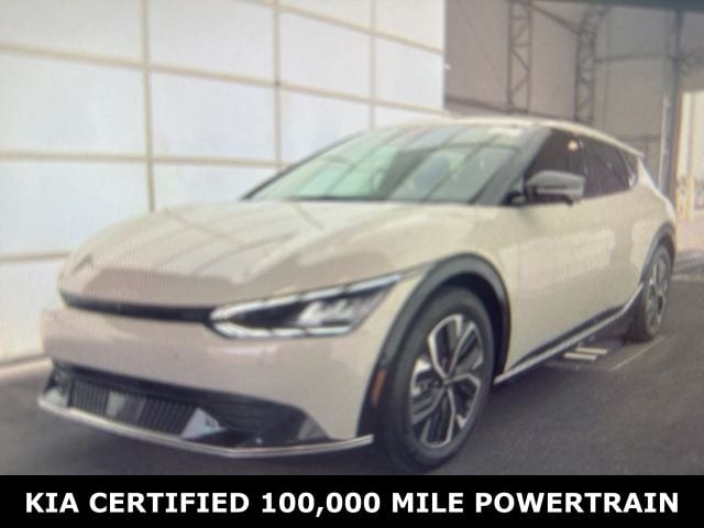 2023 Kia EV6 Wind's photo