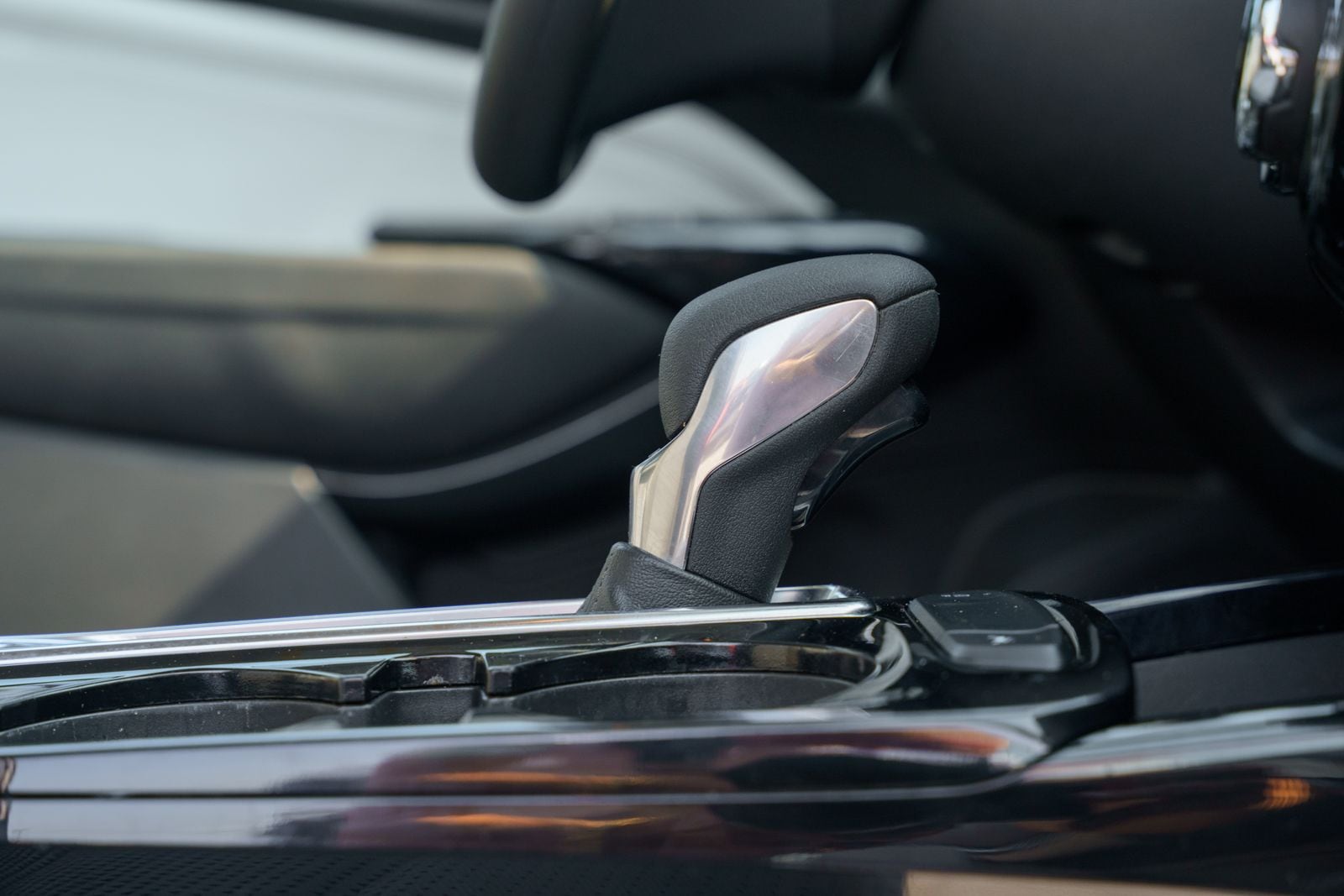 2025 Chevrolet Trax LT - Photo 29