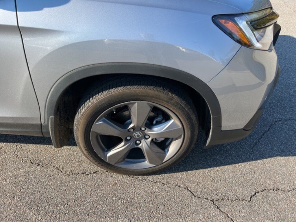 Certified 2019 Honda Passport Touring FWD SUV