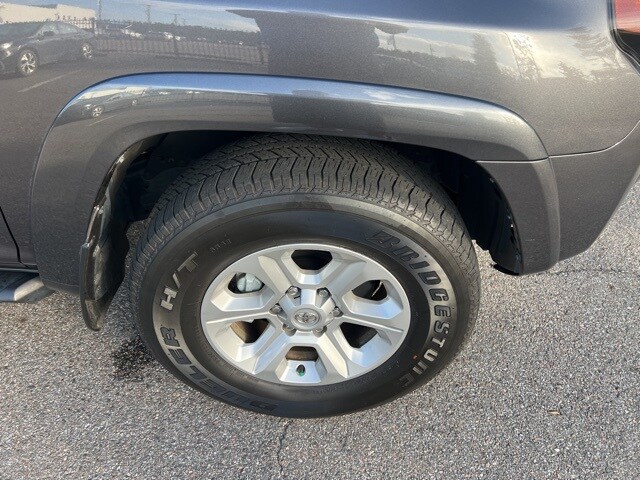 2023 Toyota 4Runner SR5 Premium photo 2