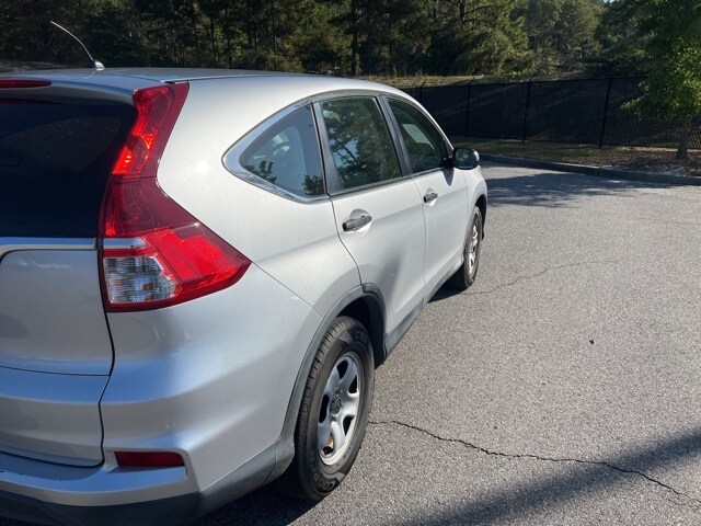 2016 Honda CR-V LX photo 3
