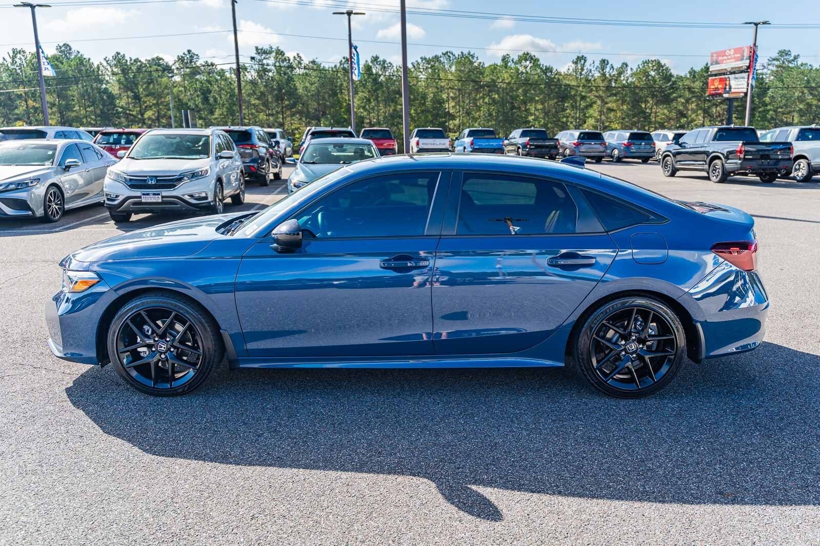 2025 Honda Civic Hybrid Sport photo 4