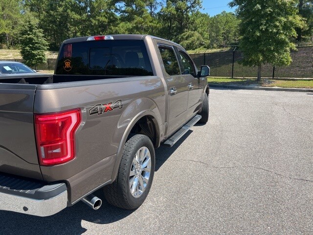 2017 Ford F-150 Lariat photo 3