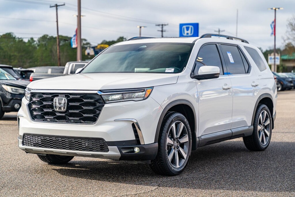 Certified 2024 Honda Pilot Touring SUV
