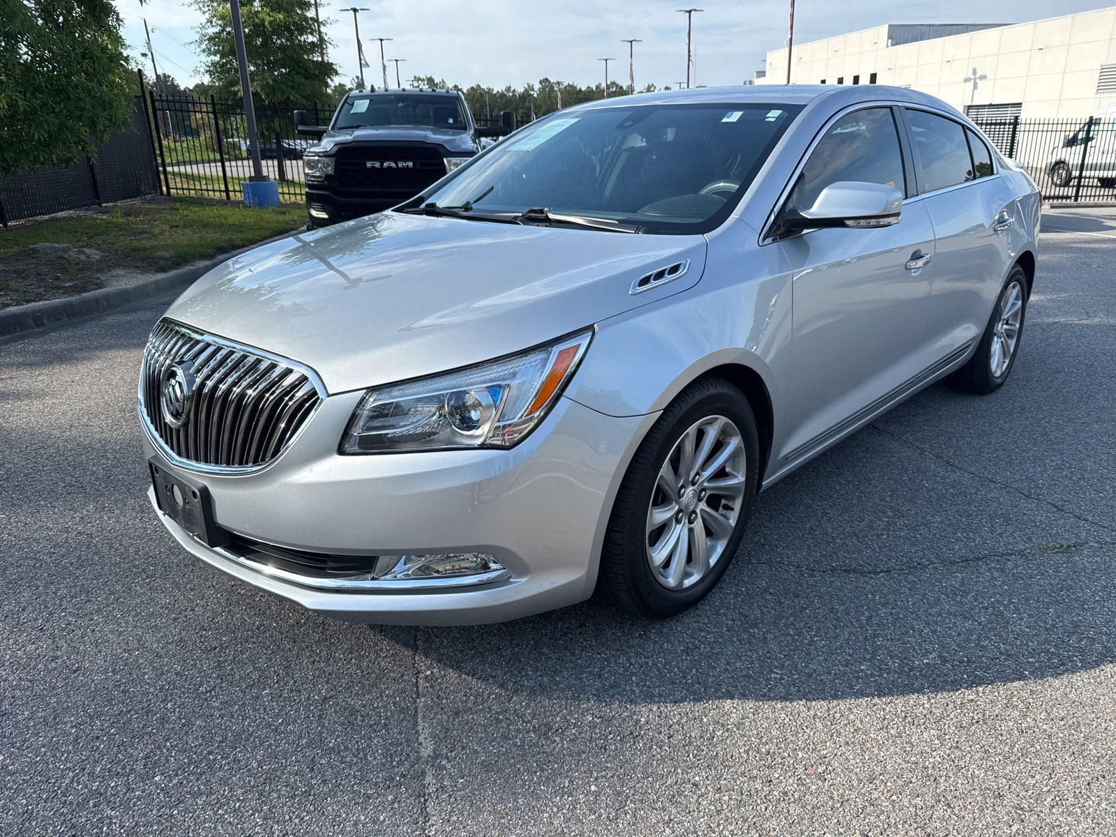 2015 Buick LaCrosse Leather's photo
