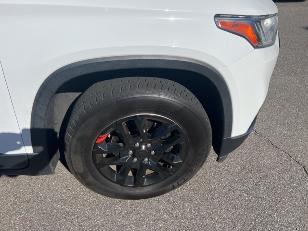 Used 2018 Chevrolet Traverse LT Cloth w/1LT SUV