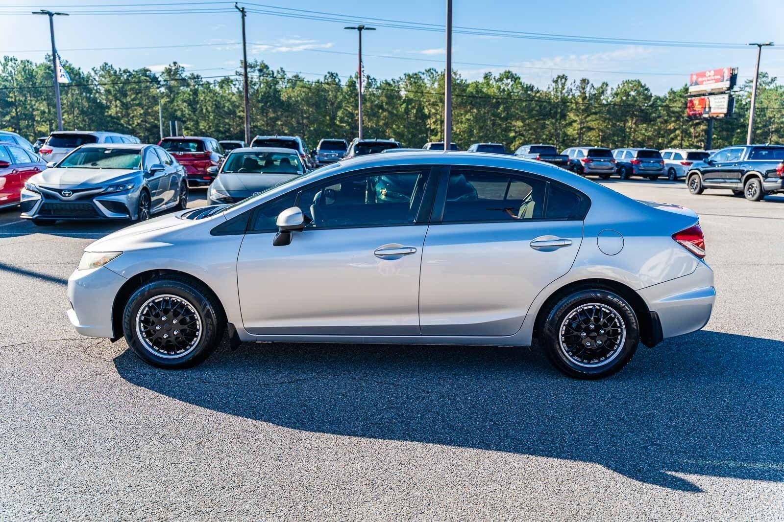 2013 Honda Civic LX photo 4