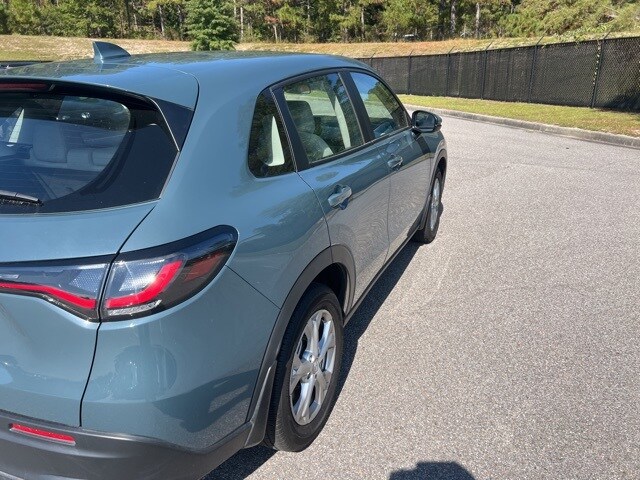 2024 Honda HR-V LX photo 3