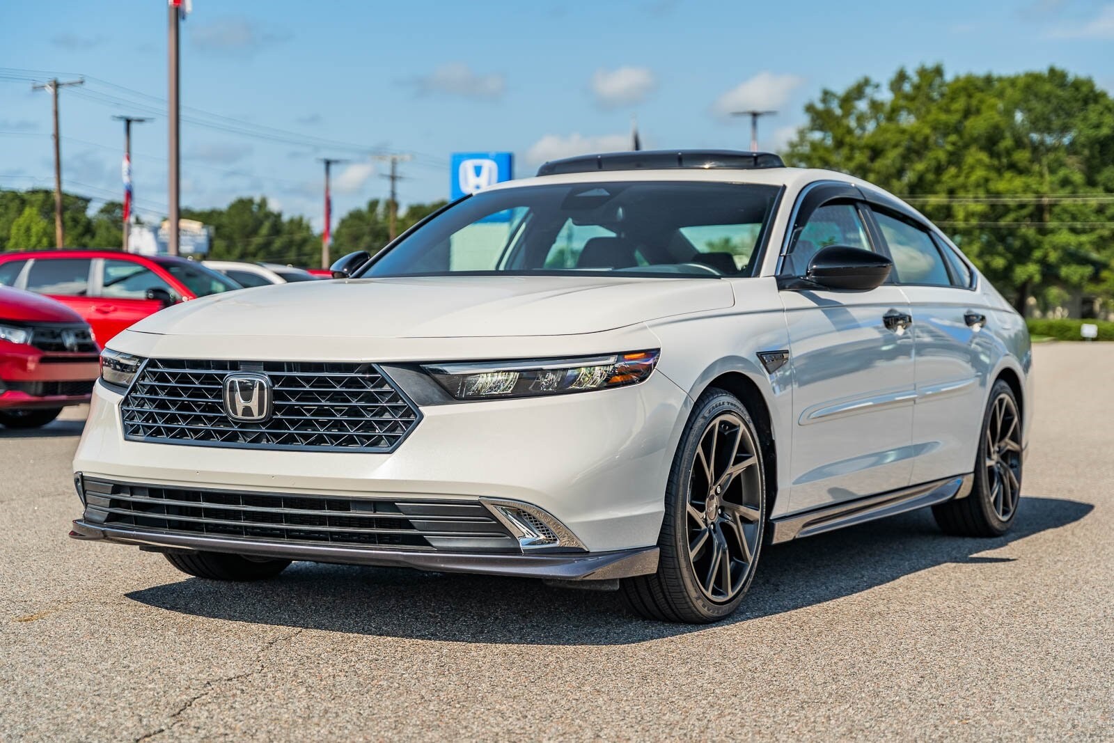 2023 Honda Accord Hybrid Sport photo 3