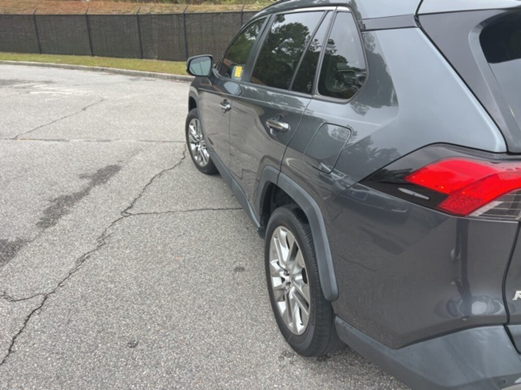Used 2019 Toyota RAV4 Limited SUV