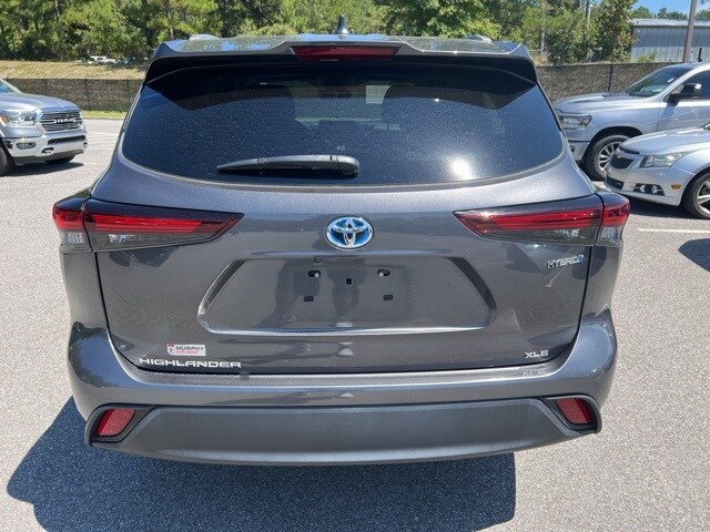 2024 Toyota Highlander Hybrid XLE photo 3