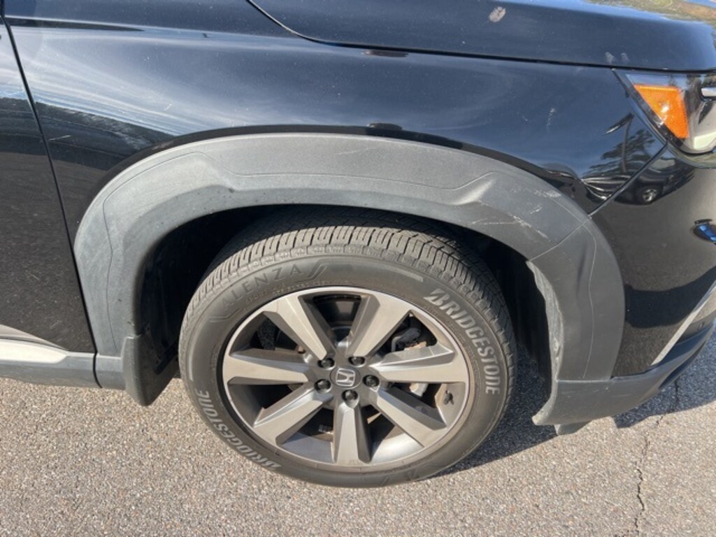 Used 2023 Honda Pilot Elite SUV