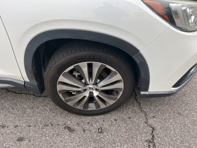 2020 Subaru Ascent Limited photo 2