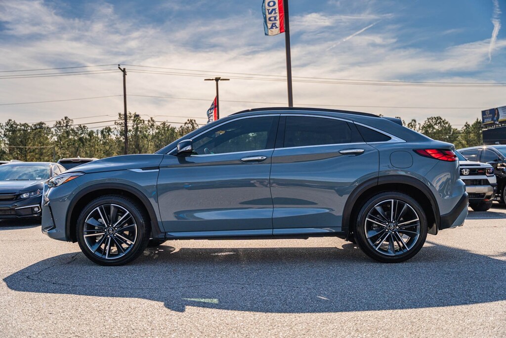 Used 2023 INFINITI QX55 ESSENTIAL SUV